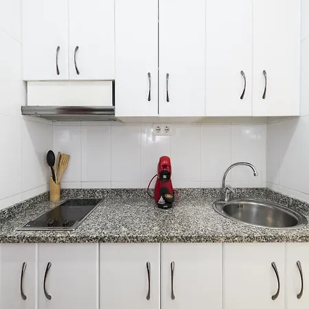 Appartement In Malaga Near Bajondillo